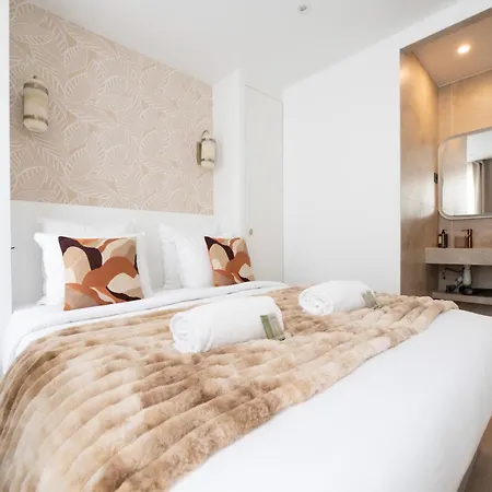 Brand New Flat In Xi Apartament *