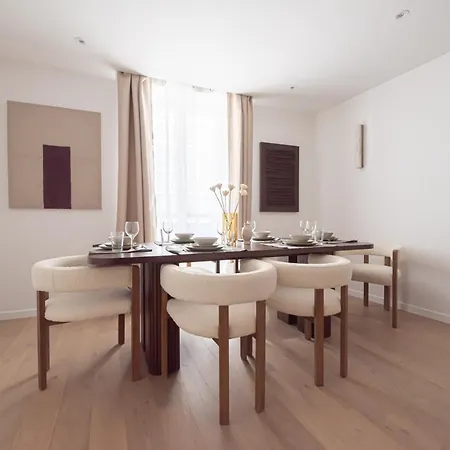 Brand New Flat In Xi * Paryż