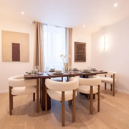 Brand New Flat In Xi Apartment