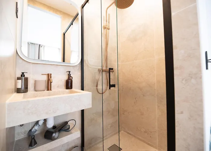 Brand New Flat In Xi * París